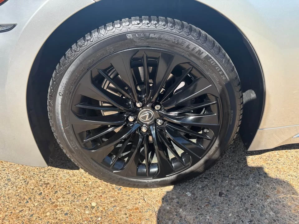 2019 Lexus LS 5th Gen - Image 7 of 13