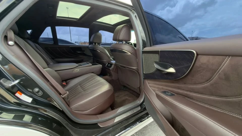 2019 Lexus LS 5th Gen - Image 14 of 20