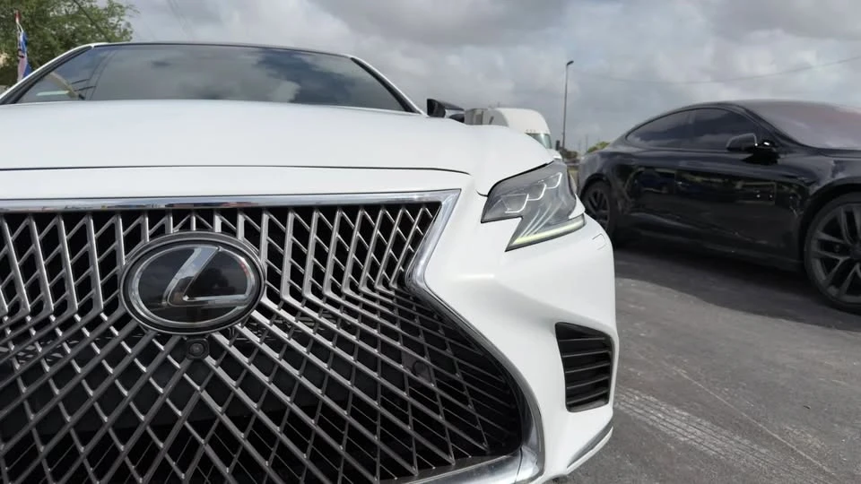 2019 Lexus LS 5th Gen - Image 5 of 20