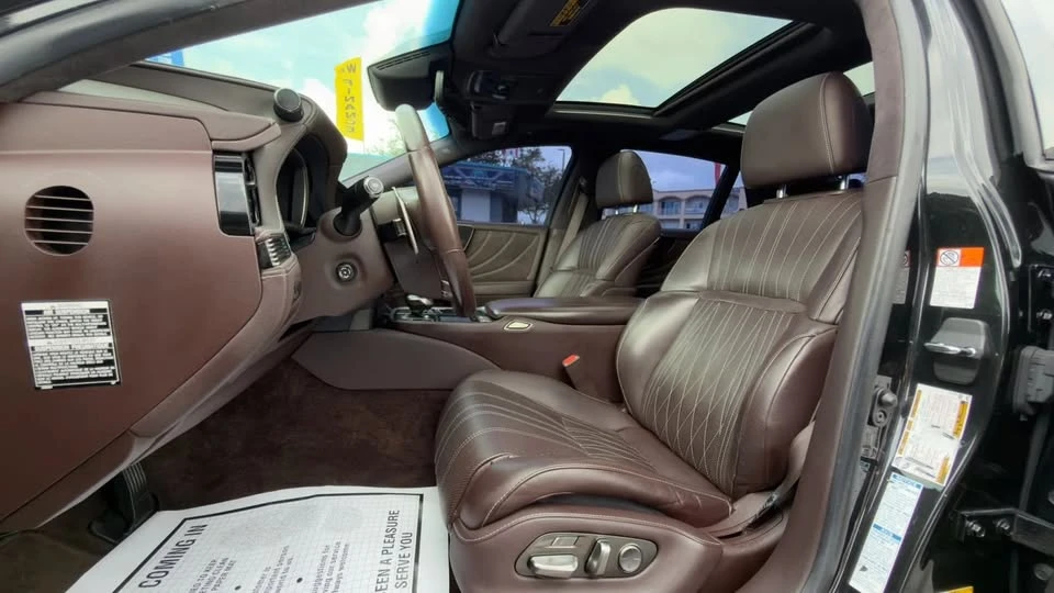 2019 Lexus LS 5th Gen - Image 19 of 20