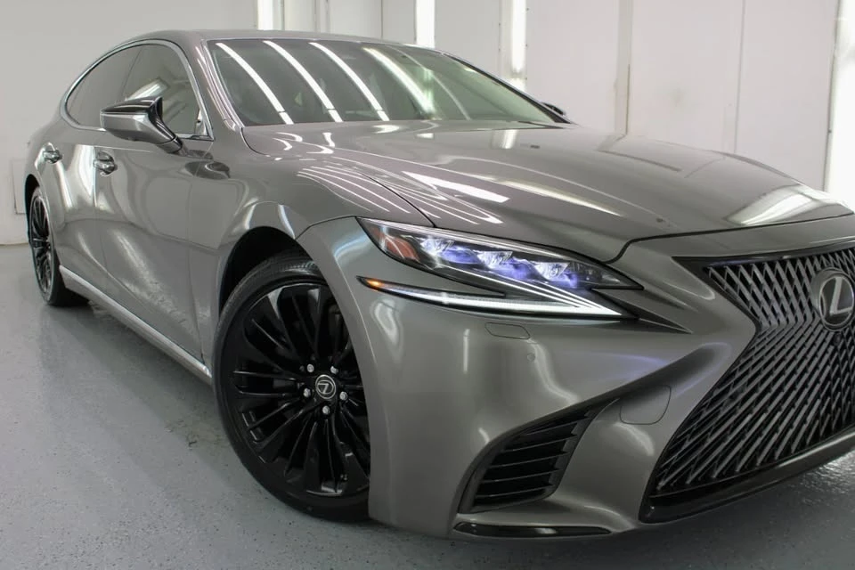 2019 Lexus LS 5th Gen - Image 13 of 19