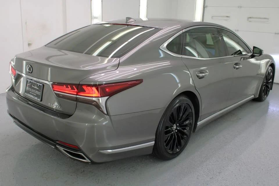 2019 Lexus LS 5th Gen - Image 9 of 19