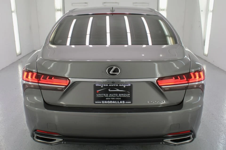 2019 Lexus LS 5th Gen - Image 7 of 19
