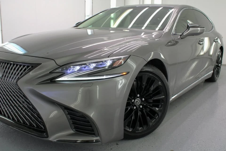 2019 Lexus LS 5th Gen - Image 12 of 19