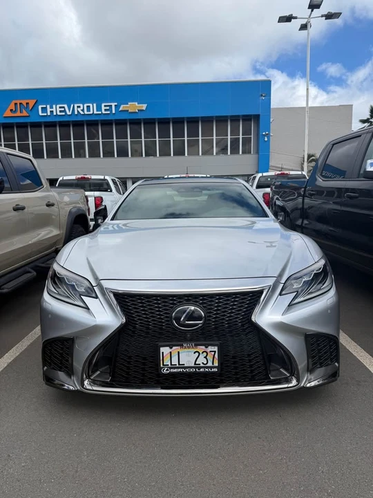 2019 Lexus LS 5th Gen - Image 2 of 10