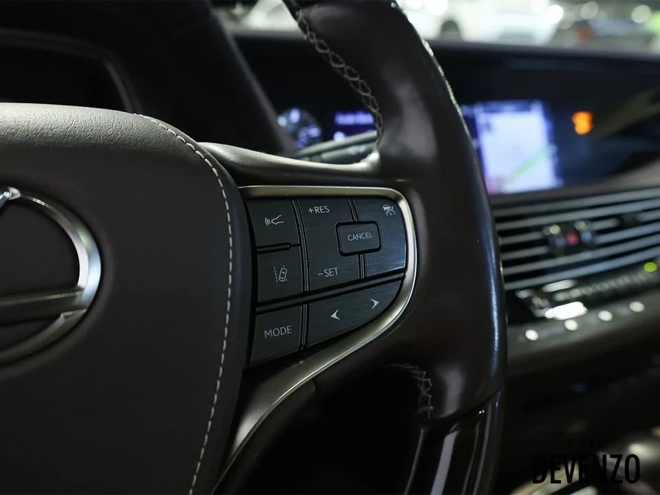 2019 Lexus LS 5th Gen - Image 18 of 20