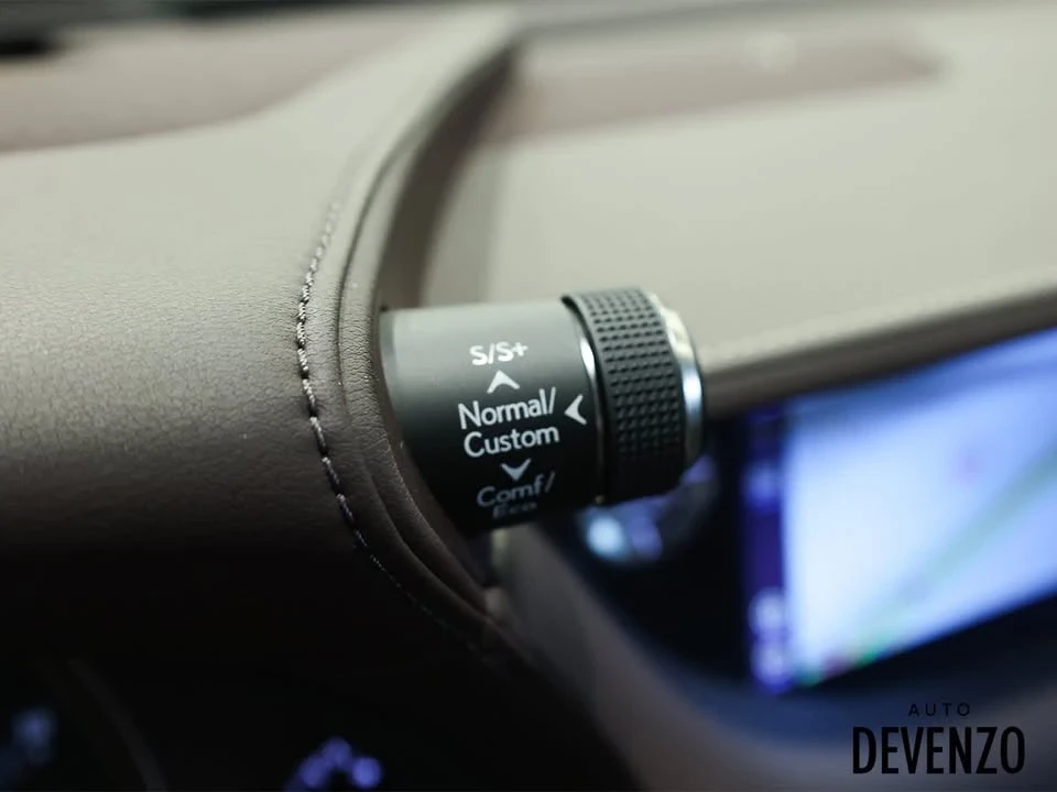 2019 Lexus LS 5th Gen - Image 19 of 20