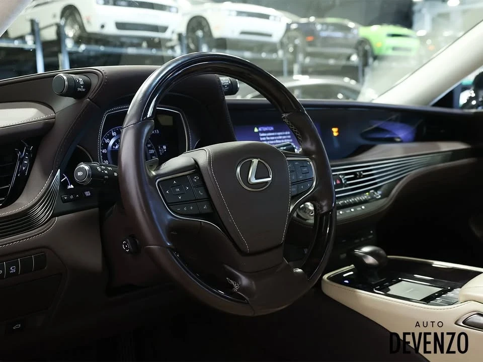2019 Lexus LS 5th Gen - Image 16 of 20