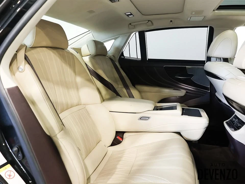 2019 Lexus LS 5th Gen - Image 13 of 20