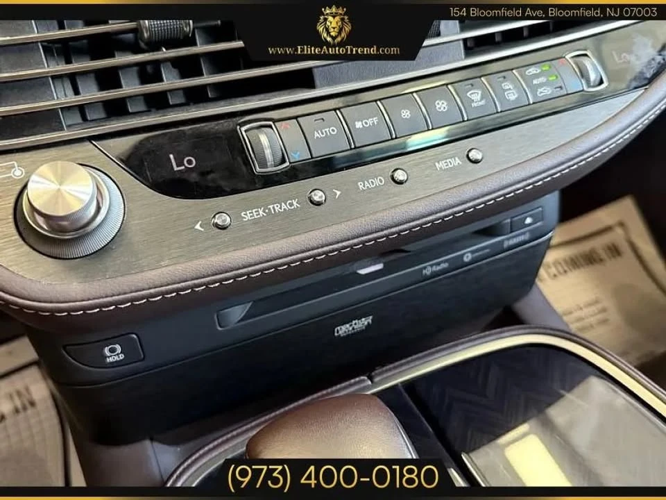 2019 Lexus LS 5th Gen - Image 10 of 16