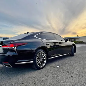 2019 Lexus LS 500