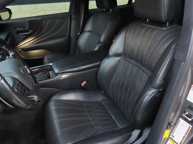 2019 Lexus LS 5th Gen - Image 8 of 19