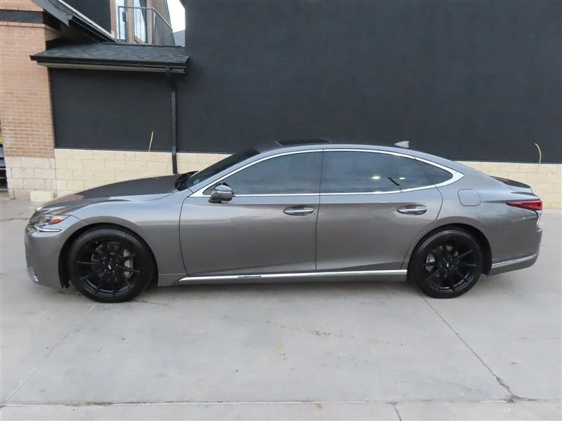 2019 Lexus LS 5th Gen - Image 7 of 20