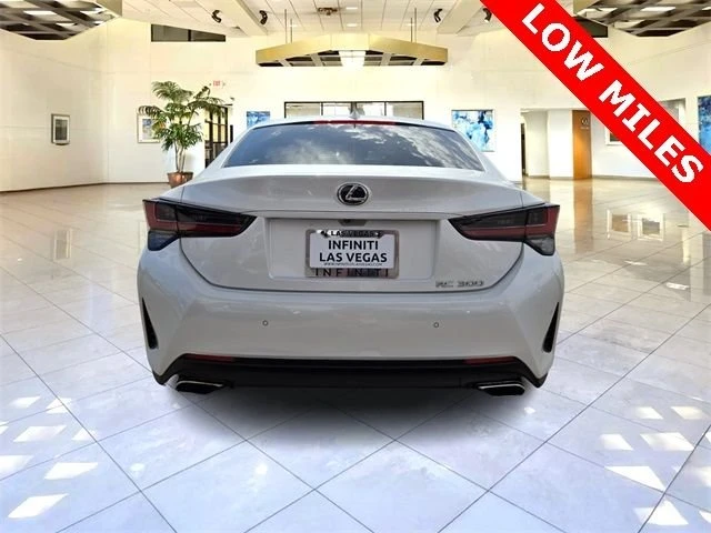 2019 Lexus RC - Image 6 of 20