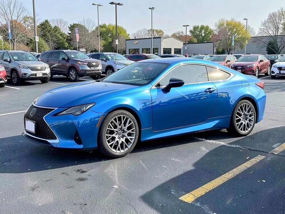 2019 Lexus RC - Image 3 of 15