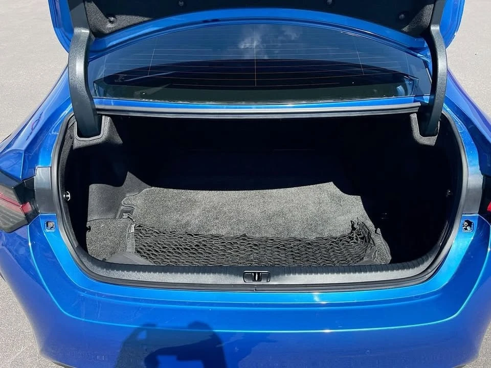 2019 Lexus RC - Image 11 of 15
