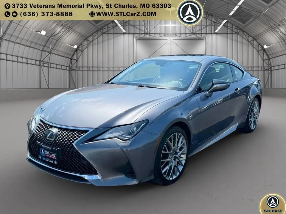 2019 Lexus RC - Image 4 of 10