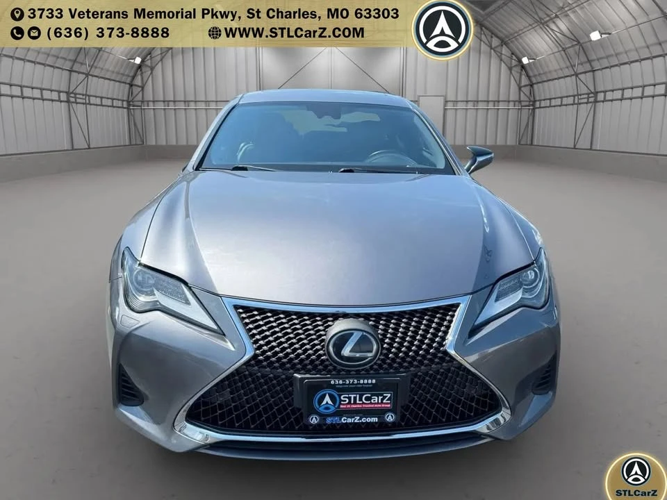2019 Lexus RC - Image 5 of 10