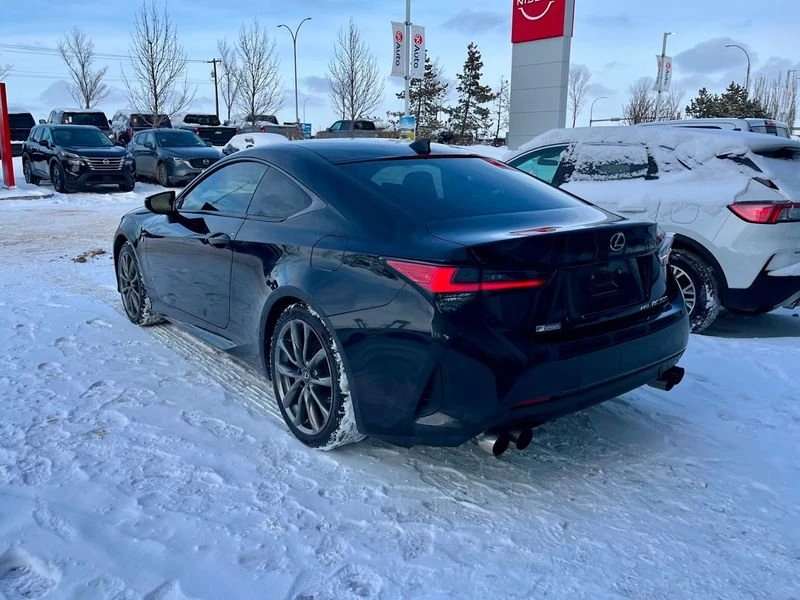 2019 Lexus RC - Image 7 of 17