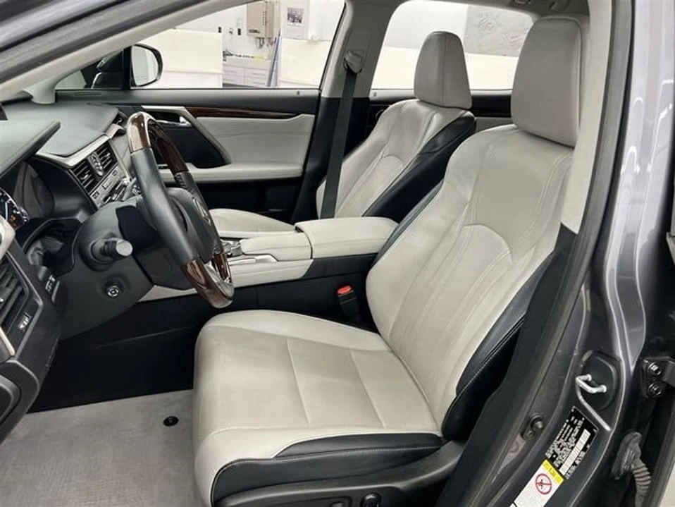 2019 Lexus RX 4th Gen - Image 9 of 10