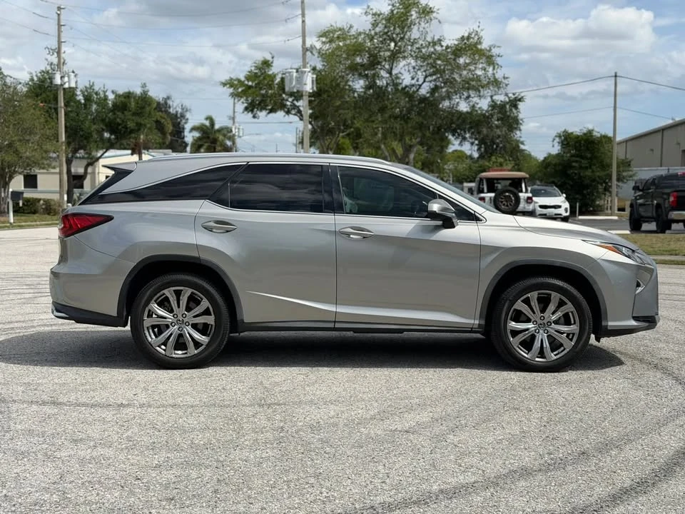 2019 Lexus RX 4th Gen - Image 4 of 17