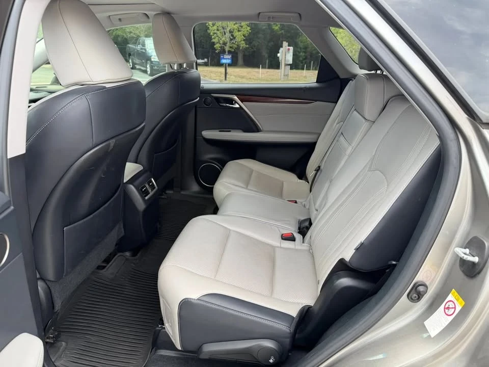 2019 Lexus RX 4th Gen - Image 10 of 17
