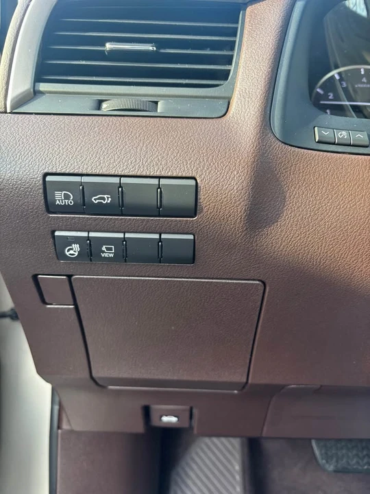 2019 Lexus RX 4th Gen - Image 8 of 20