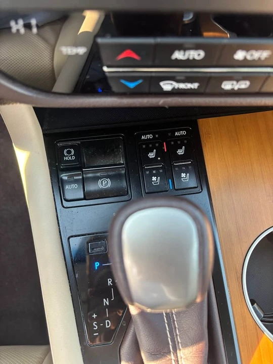 2019 Lexus RX 4th Gen - Image 13 of 20