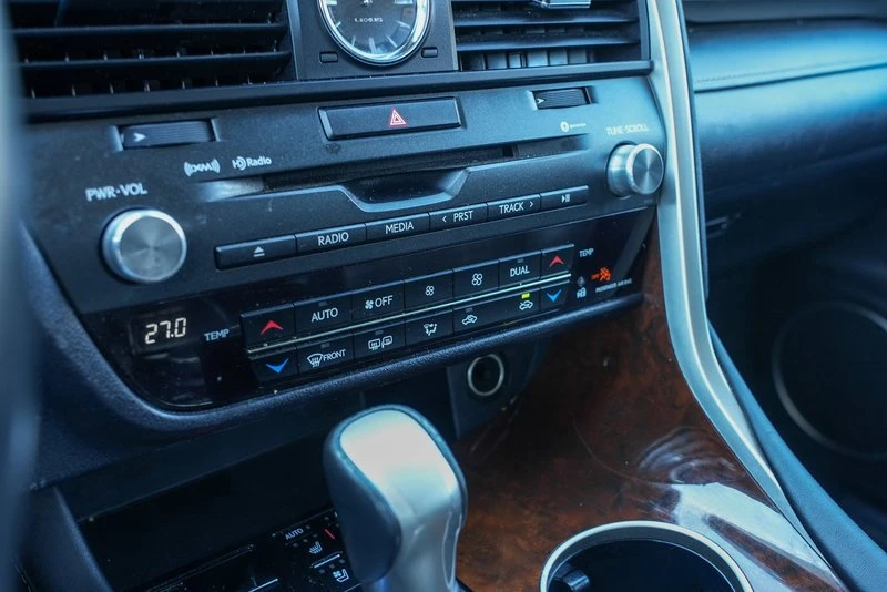 2019 Lexus RX 4th Gen - Image 14 of 20