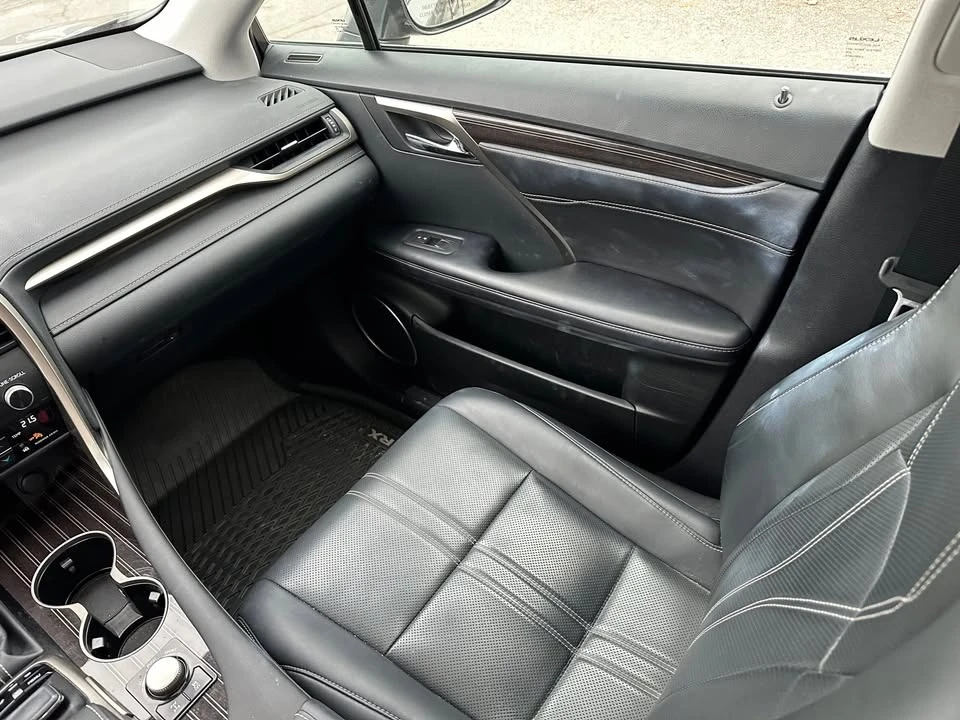 2019 Lexus RX 4th Gen - Image 8 of 10