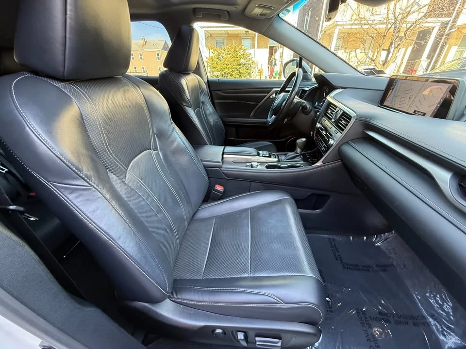 2019 Lexus RX 4th Gen - Image 13 of 17