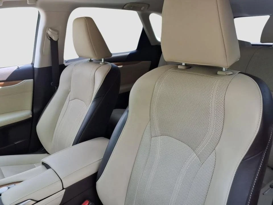 2019 Lexus RX 4th Gen - Image 9 of 19