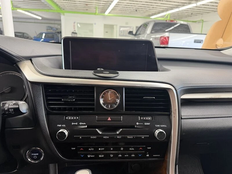 2019 Lexus RX 4th Gen - Image 16 of 20