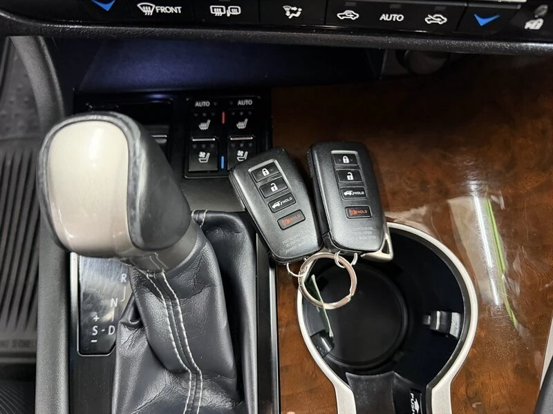 2019 Lexus RX 4th Gen - Image 15 of 20