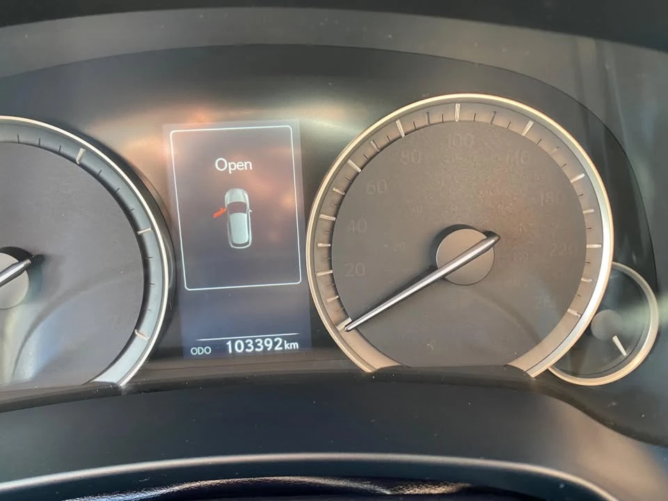 2019 Lexus RX 4th Gen - Image 10 of 17