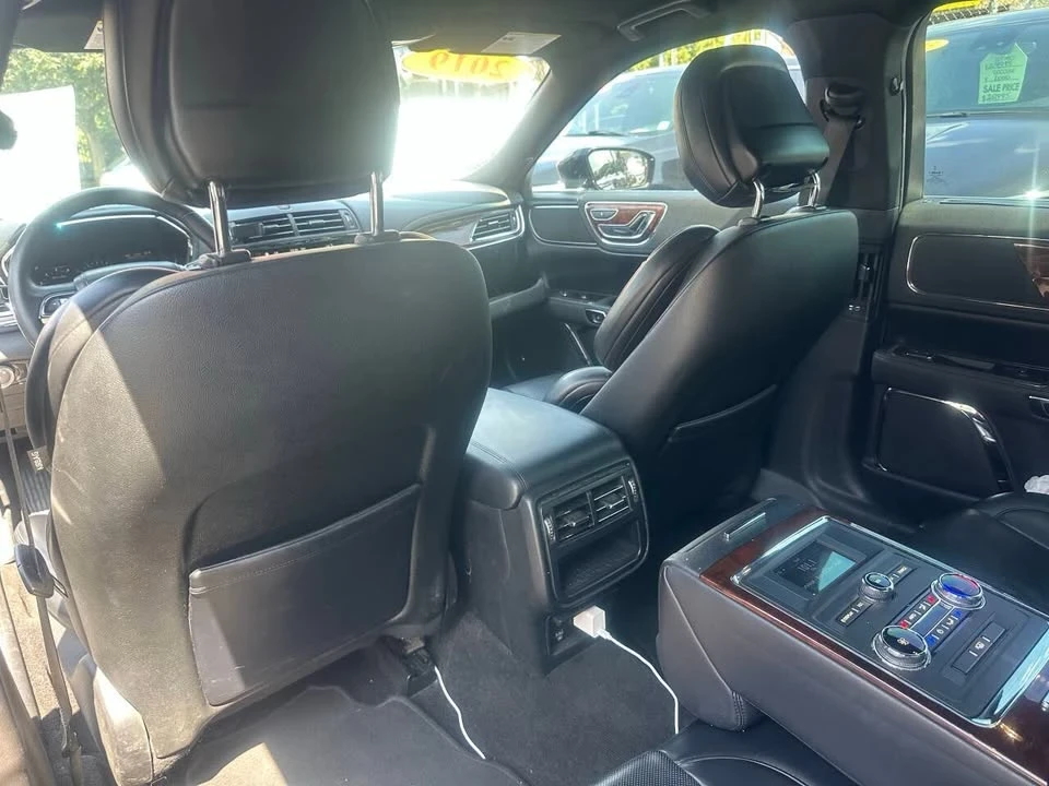 2019 Lincoln Continental 10th Gen - Image 13 of 20