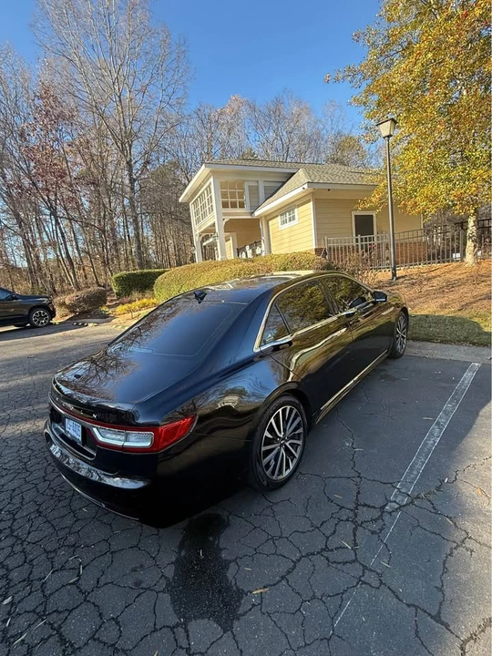 2019 Lincoln Continental 10th Gen - Image 3 of 10