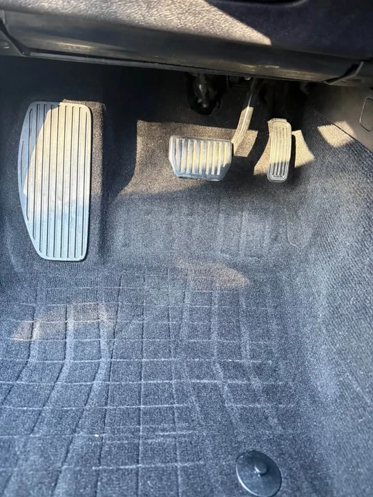2019 Lincoln Continental 10th Gen - Image 8 of 10