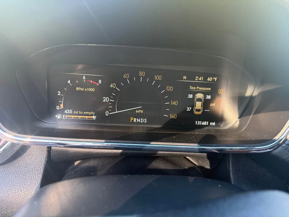 2019 Lincoln Continental 10th Gen - Image 10 of 10