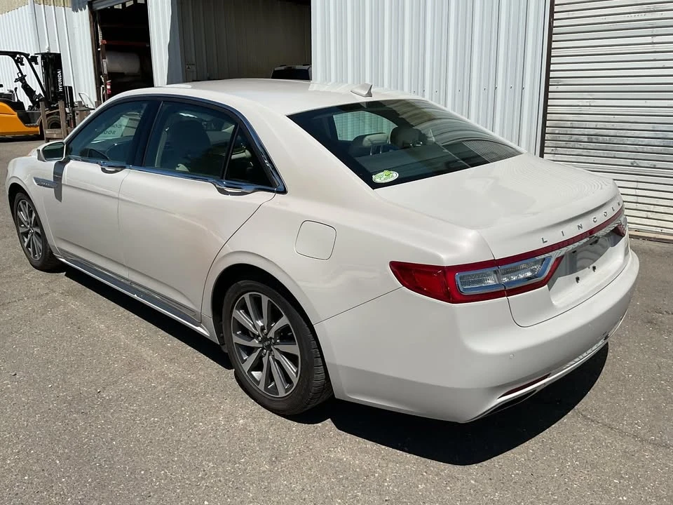 2019 Lincoln Continental 10th Gen - Image 5 of 16