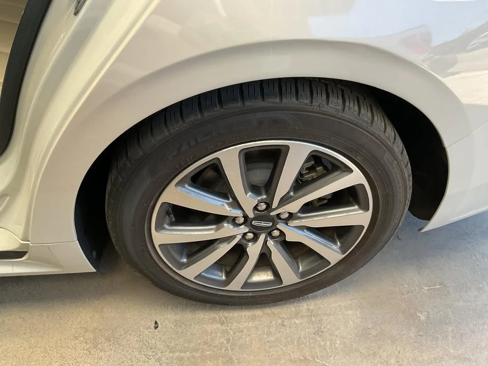 2019 Lincoln Continental 10th Gen - Image 15 of 16