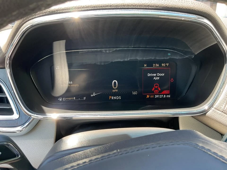 2019 Lincoln Continental 10th Gen - Image 11 of 16