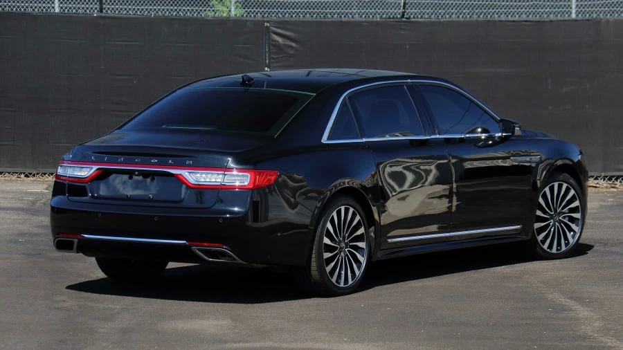 2019 Lincoln Continental 10th Gen - Image 3 of 24