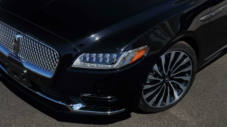 2019 Lincoln Continental 10th Gen - Image 22 of 24