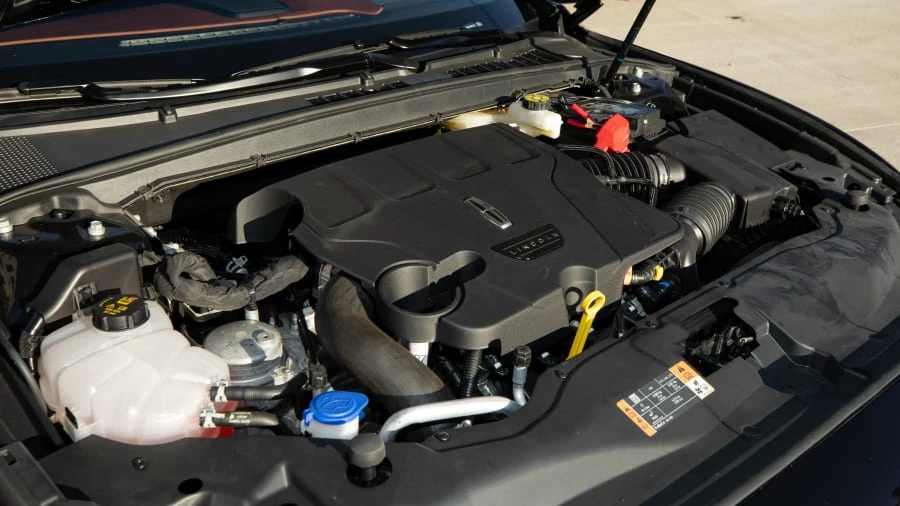 2019 Lincoln Continental 10th Gen - Image 7 of 27