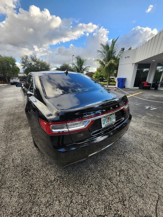 2019 Lincoln Continental 10th Gen - Image 8 of 16