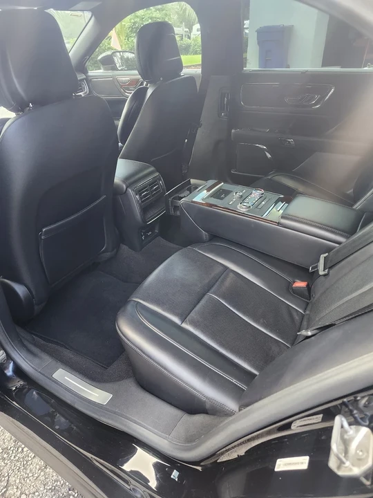 2019 Lincoln Continental 10th Gen - Image 13 of 16