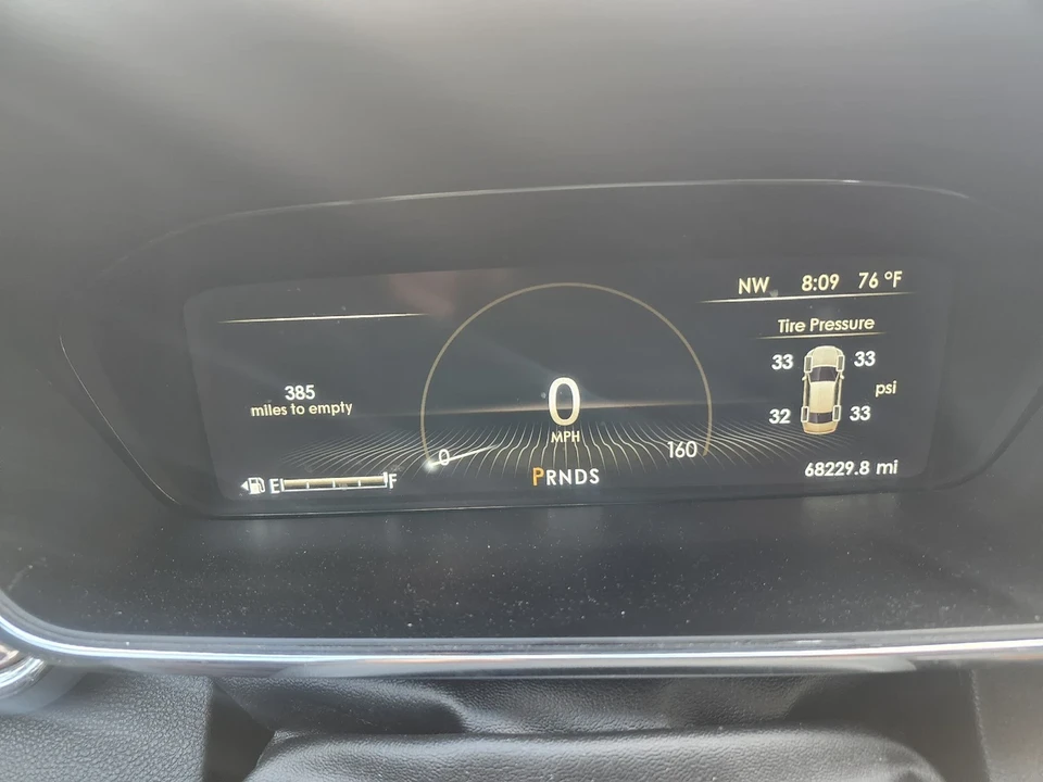 2019 Lincoln Continental 10th Gen - Image 14 of 16