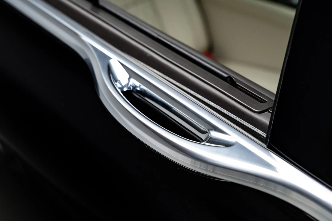 2019 Lincoln Continental 10th Gen - Image 17 of 31