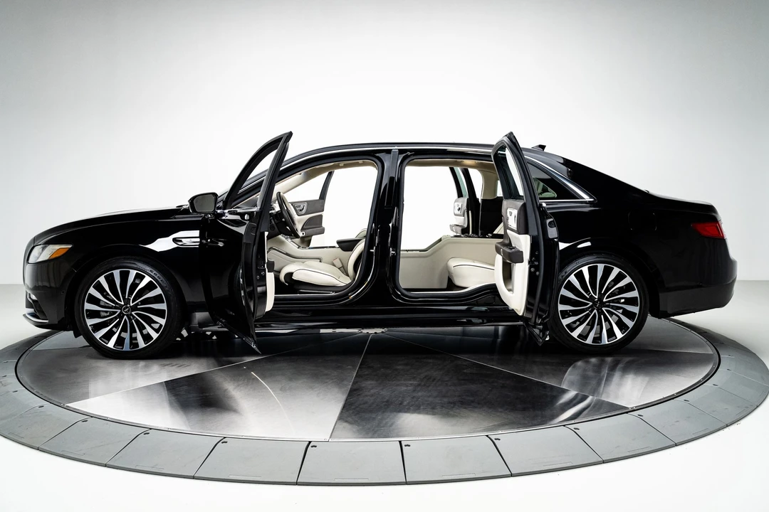 2019 Lincoln Continental 10th Gen - Image 20 of 31
